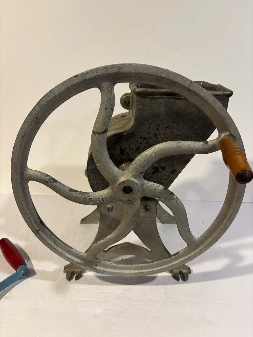 Large Vintage Alaska Ice Crusher Winchendon Mass No. 1 Cast Iron
